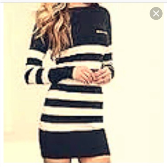 VENUS Dresses & Skirts - Venus black and white sweater dress 💕